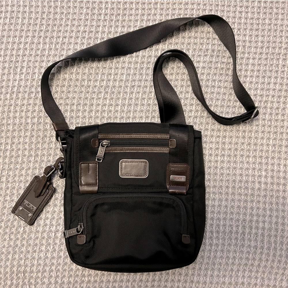 Tumi | Men’s Small CrossBody Bag